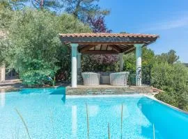 Gîte proche Aix Marseille piscine