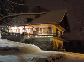 Chalet Le Loup Bouquetin, Unterkunft in Saint-Colomban-des-Villards