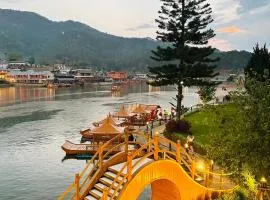 Punam Rukthai Resort