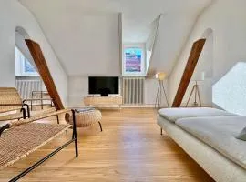 CityCentral 2 bedroom flat near main station