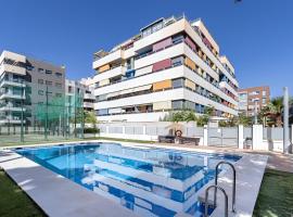 Apartamentos Arcoíris, hotelli kohteessa Granada lähellä maamerkkiä Carrefour-kauppakeskus