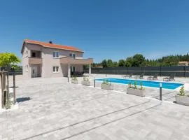 Villa Mara