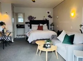 Cosy Motel Studio Apartment in Central City-up to 2 beds