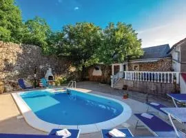 Amazing,full privacy holiday home with swimming pool l & hot tub