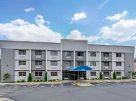 Comfort Inn Herndon-Reston