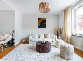 100 Sqm Apartment in Stockholms finest Area - Östermalm