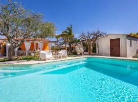 Luxury villa at Pozzallo at 390 meters about from the beach with private swimming pool