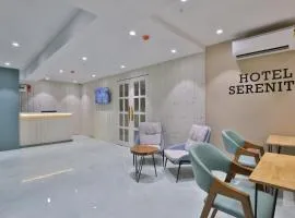 Hotel Serenity