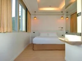 Sira Boutique Residence - Newly renovated