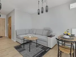 Eleganckie Studio Basen, Fitness & Balkon by Noclegi Renters