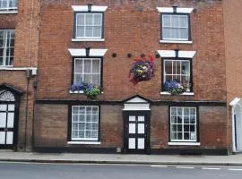 Crescent Cottage, sleeps 8, pet friendly