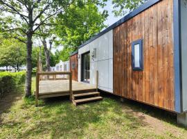 Camping Roc de l'Arche, hotell sihtkohas Espalion