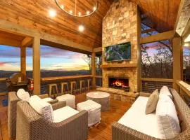 Blue Run Cabin - Luxury Retreat Blue Ridge Heights - Hot Tub, Movie Theater, Game Room, Fire Pit, Mountain Views - Blue Ridge, G