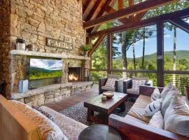 Copperline Lodge - Luxury Creekside Retreat - Creekside Views, Hot Tub, Game Room, Outdoor Fireplaces, Chef Kitchen, Fire Pit -