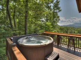 Bearadise - Dog-Friendly Cabin with Mountain Views
