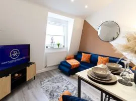 The Lanes Luxury - Rose Platinum Properties