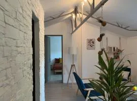 Hózhó Tempo -Sous les toits, espace loft écofriendly & slowlife avec petit-déjeuner