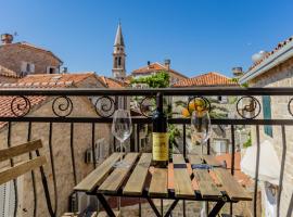Casa Di Mino Old Town, hotell i Budva