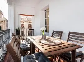 Beautiful apartment with terrace in Barcelona