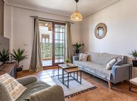 Casa Rexola con balcón para 7 viajeros con piscina comunitaria, hotel in Roda