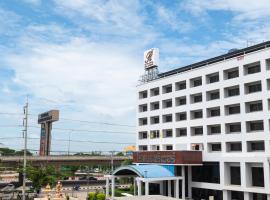 River Hotel The Budget – hotel w mieście Nakhon Pathom