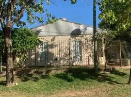 La Casita de los Cholis