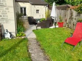 Maison à 20 min de Paris et liaison CDG (transports à 5 min à pied)