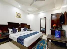 Hotel Legend International -Just a min walk from New Delhi Railway Station