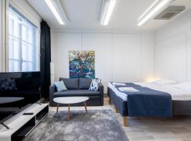 Tyylikäs City studio, Terassi ja ilmainen parkki Vanha Postitalo, hotel in Varkaus