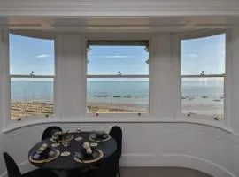Amazing Seaview - 2 bedroom, 2 bathroom