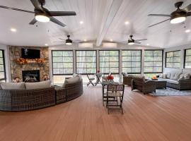 Four Seasons For Fun Bed & Breakfast, B&B sihtkohas Lakeville