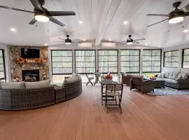 Four Seasons For Fun Bed & Breakfast、LakevilleのB&B