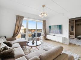 Nice flat in copenhagen closte to train station、グロストルプのホテル