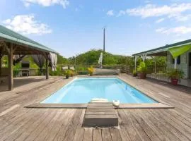 Bungalow à petit Macabou piscine & plage à proximité