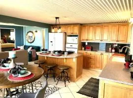 Sky View Luxury Private Terrace 1 Bedroom Suite