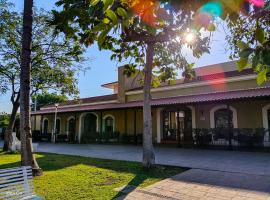 Concierge Plaza La Villa, Hotel in Colima