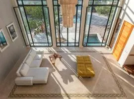Space brings us closer to art - Casa Imox