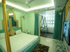 Orsom Stays Sassy - Sector 42，位于古尔冈的带热水浴缸的酒店