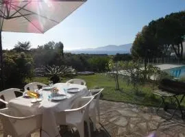 Corsicadream Barbicaja, superbe appartement dans villa, vue panoramique mer, piscine, proche Porticcio