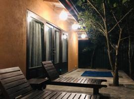 'The Suite' by Wildhideaway, hotel i Wilpattu