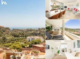 Modern apartment, with large private terrace, BBQ and panoramic sea views, in Residencial Botanic, Benahavis