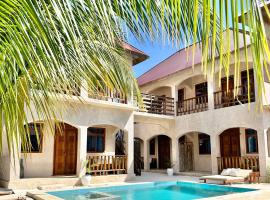 Chokoro House, hotel blizu znamenitosti Zanzibar Butterfly Centre, Paje