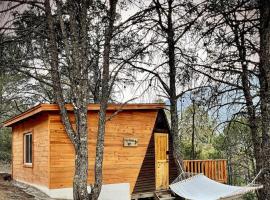 Glamping MORET Tiny House M1, hotel v destinaci Los Lirios