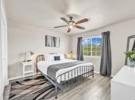 Relaxstay - Cozy Townhouse in Nw Okc