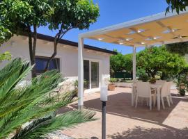 Villino del Sole - 1 km dal Mare, Giardino Privato, Posto auto, WiFi, hotel a Sperlonga