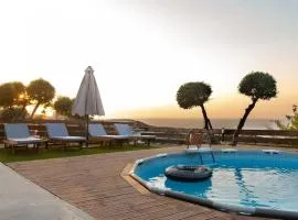 Sunset bliss villa in Karteros