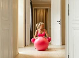 Alp Apartments SKI & BIKE - Ansermin, hotel in Aosta