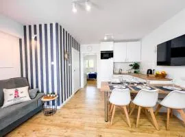 APARTAMENT 14B BLUE MARINE Poddąbie Basen Odkryty Brodziki Plac Zabaw