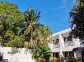 Hotel Holly, hotel in Mérida