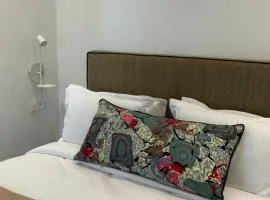 Amilcar Luxury Suites